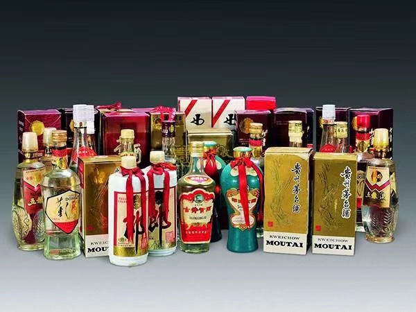 巴楚临沂莒南回收茅台公司价格哪里回收(附近上门回收茅台酒）